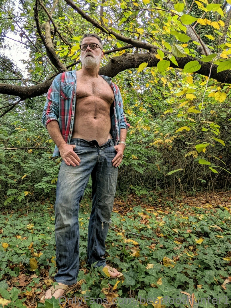 Just a few pics of sir out in nature stripping down and getting part 3 