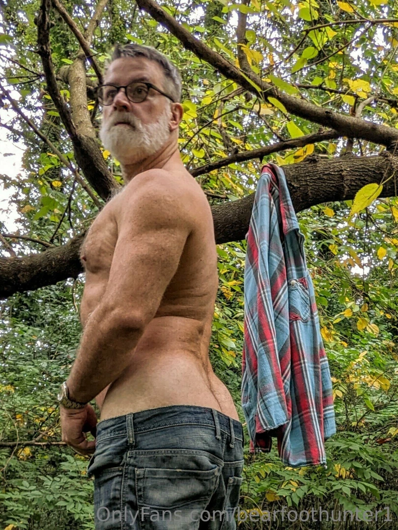 Just a few pics of sir out in nature stripping down and getting 