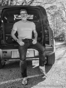 Sir stripping down getting in the tool bag and getting his drill out part 5