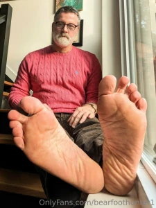 Great big beefy feet part 1