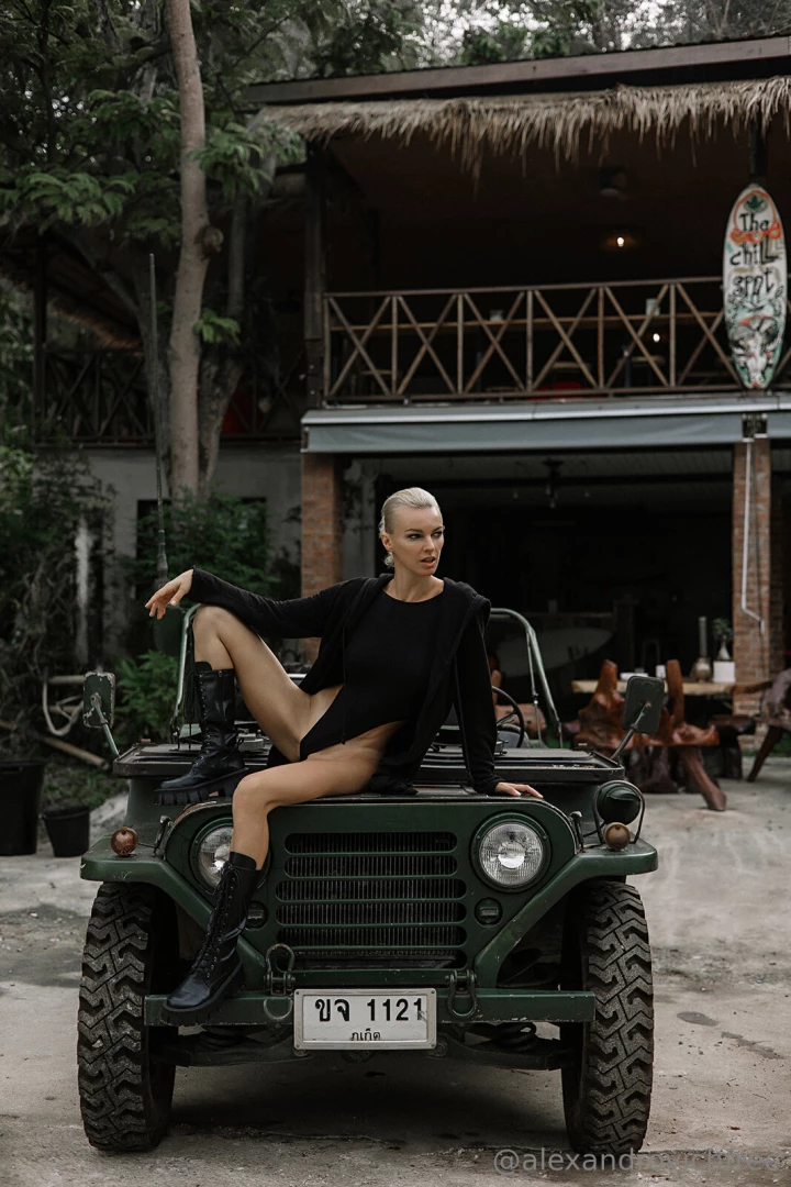 Well what can i say i guess i m the butterfly that landed on the hood part 1 