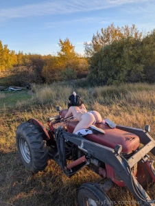 I need a farmer to milk me fr fr