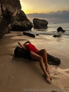 I m really in a big need of a good beach sunshine iced coffee and good