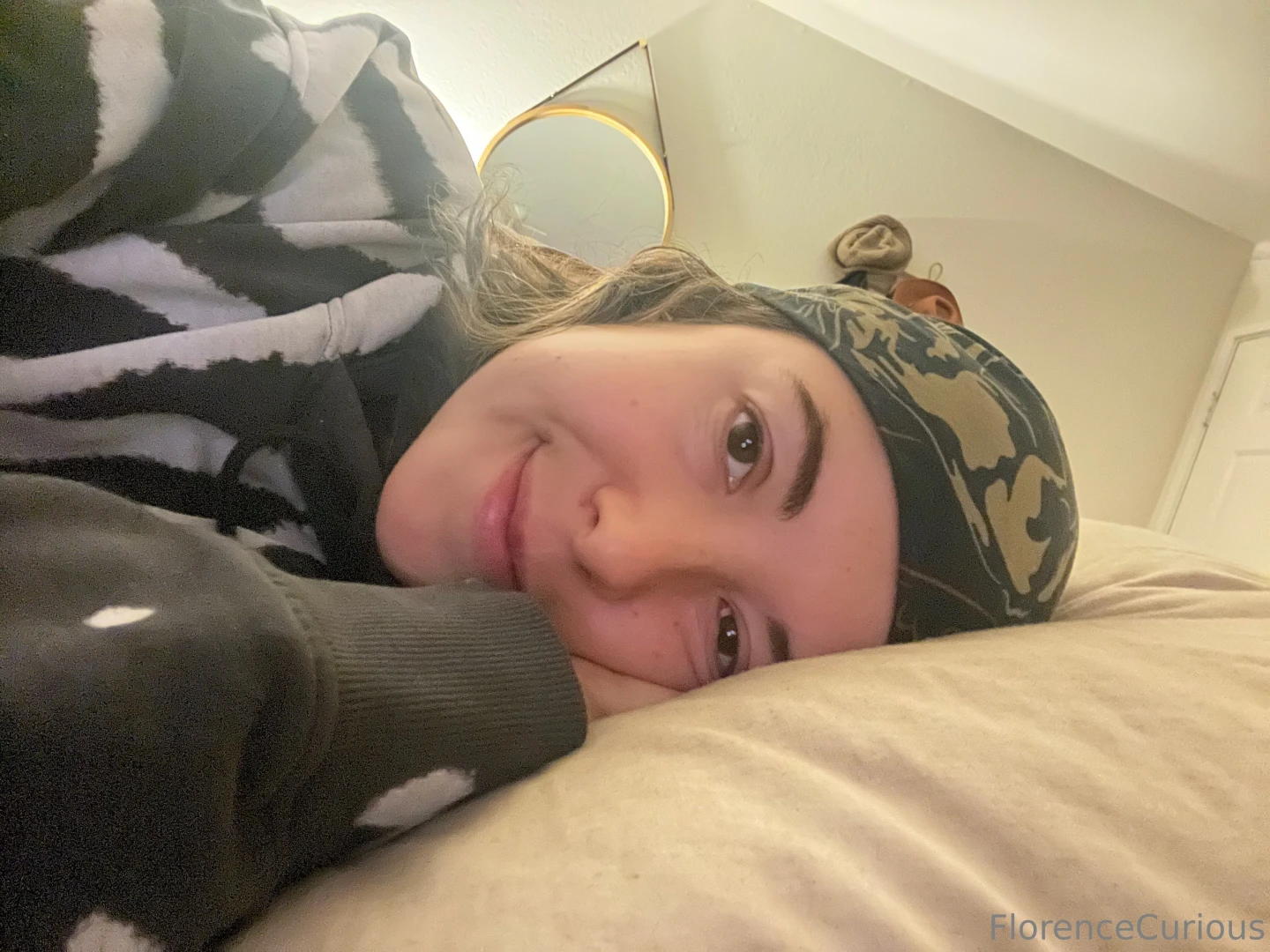 Sunday smiles and cozy vibes hope your day is just as chill 