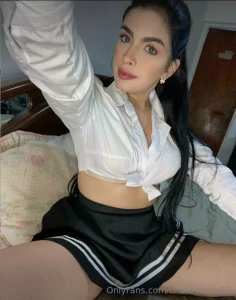 Free sub sweetgrevzla my hot latina friend is making the hottest part 1