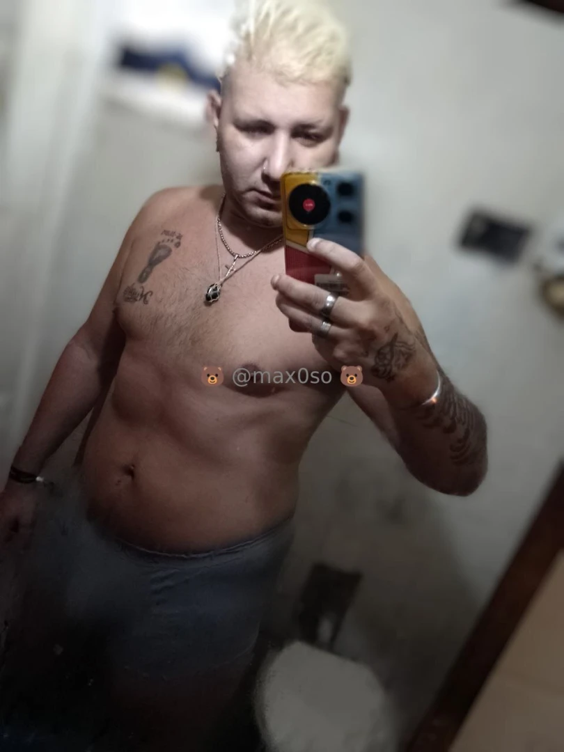 Follow my friend he s a really hot and passionate man with a big ass 