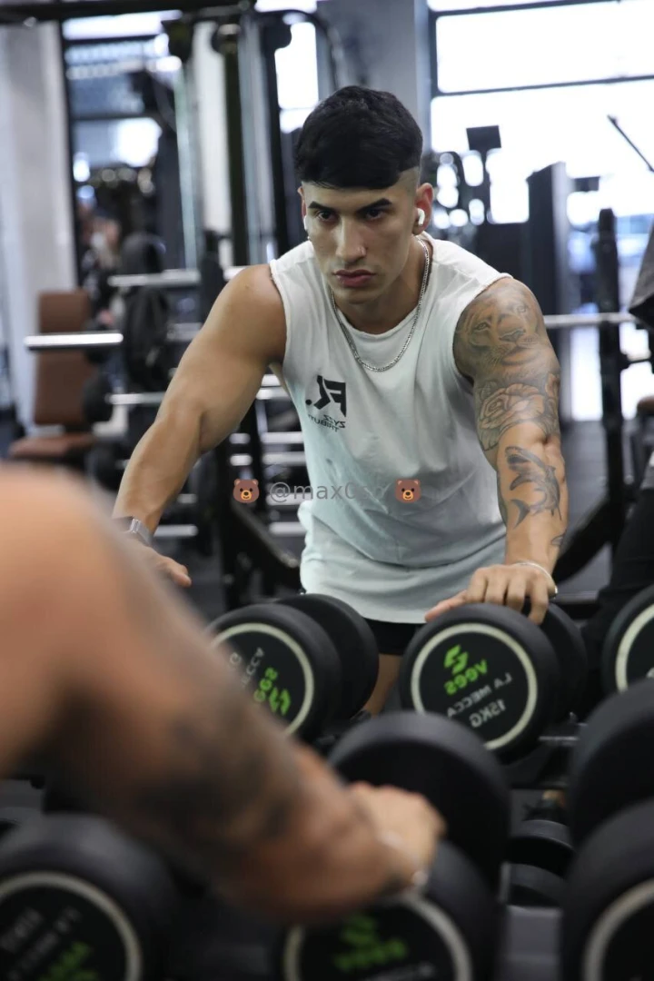 Kingl fitness model kingofnewagevip an argentine specialized in 