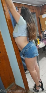 Hey there feeling extra hot today just like my booty and juicy who s part 17