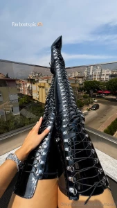 Always obsessed with boots