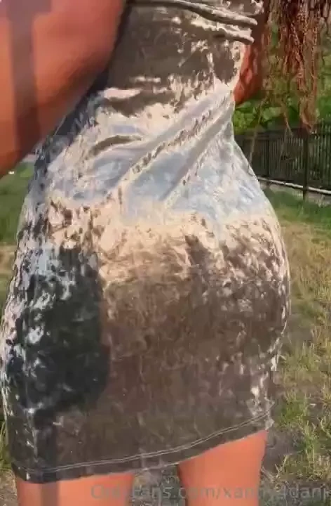 Big butt small dress 