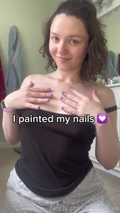 I painted my nails are you proud of me daddy daddy you can pay for my