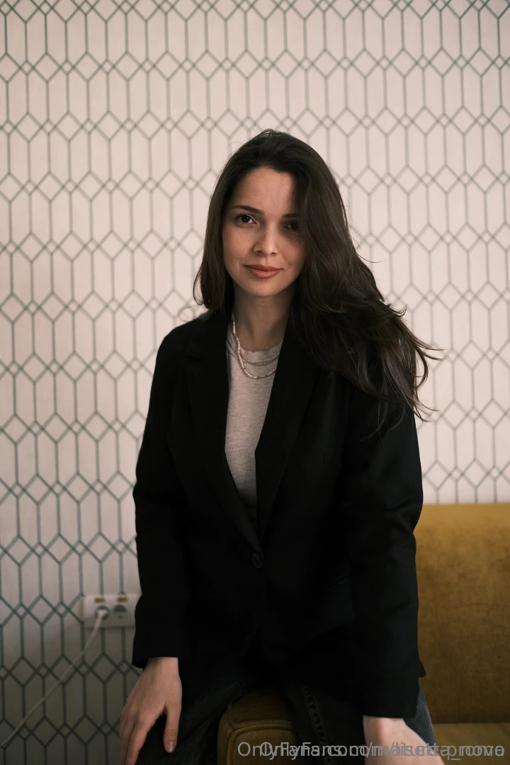 Hey wanna see the cutest real tits on of not fake not plastic just me part 5 