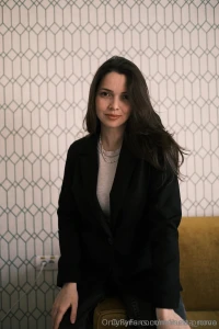 Hey wanna see the cutest real tits on of not fake not plastic just me part 5