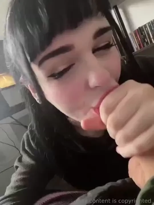 Never interrupting his videogame again lol now my legs feel like jelly 