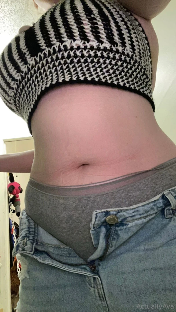 So pretty don t you wanna touch 