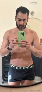 Hello pretending to be cute in front of the mirror do you want to see