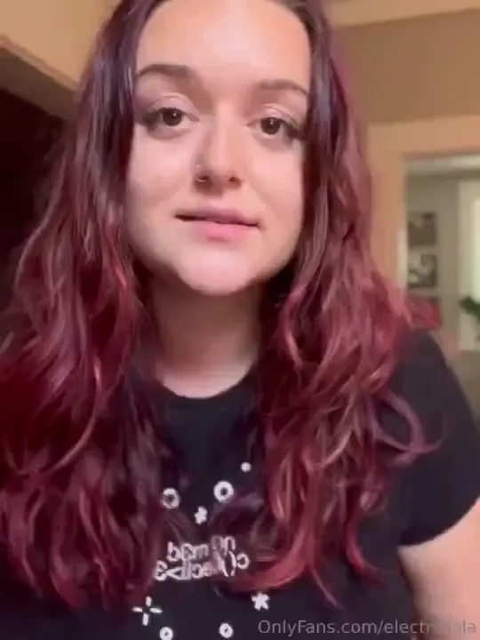 I finally got it to upload ugh okay hope you enjoy this your gf cooks 