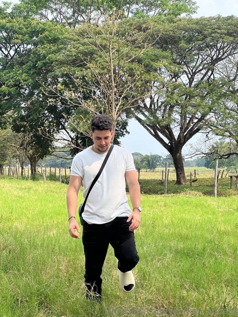 Helloo honey do you want to have some fun with me write to me and let 