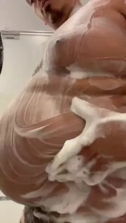 I just can t get enough of all this fat and belly lately guys enjoy 