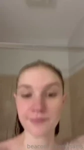 Took a shower here s my cheeks