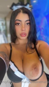 Wanna cover this cake with some cream