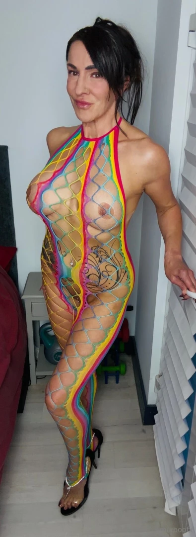 Shite weather out there so i m bringing some vibes x 