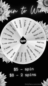 Halloween money for spins to be tipped all sent to everyone in dms