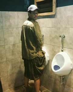 Who yo do it in a bathroom