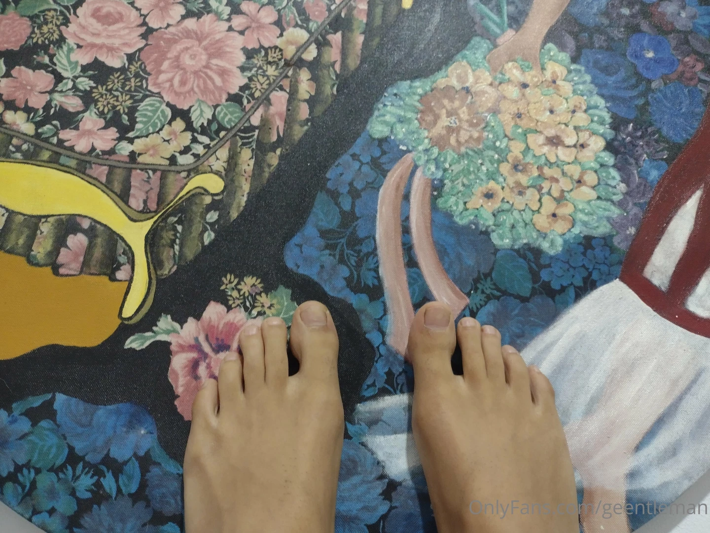 Art art art talk to me if you want more photos and videos 