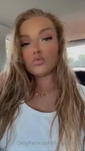 Kisses to all you sexy men