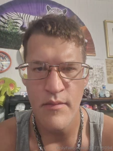 Forgot how different i look when i shave