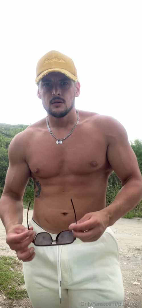 What are you looking at you damn bitch 