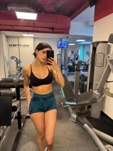 Gym session done feeling good how you spending your day