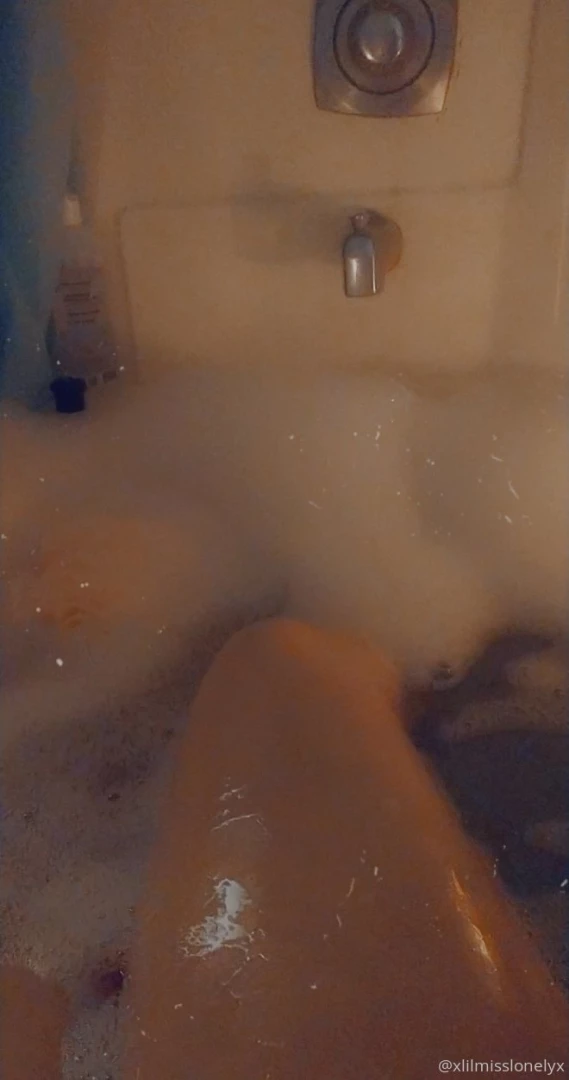 Dm for details on sessions this girl has some bills to pay 