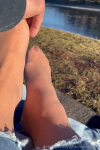 nylonfeetdreams - Such beautiful weather for this time of the year i thought footrub part 2 