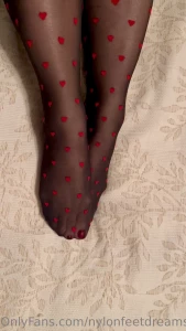 nylonfeetdreams - Happy valentines day i hope all of your nylon dreams cum true today part 3 