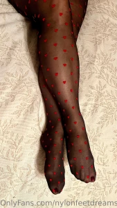 Happy valentines day i hope all of your nylon dreams cum true today part 2