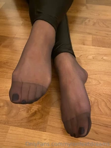 From one of my first photo shoots i ever made message me for worn part 4