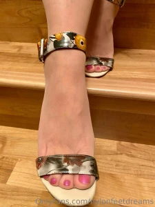 Tuesdays are always a good time for toes worn pantyhose and custom part 2