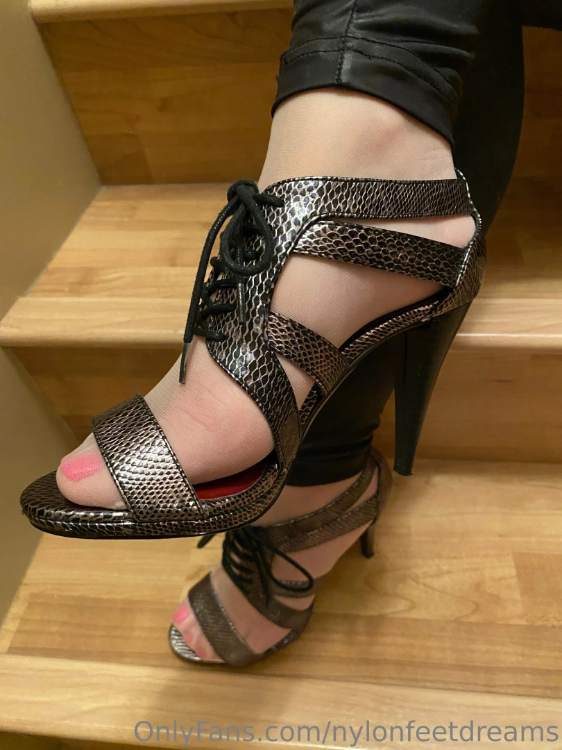 Do i do footjobs of course i do but not on video but i do a tease on part 1 