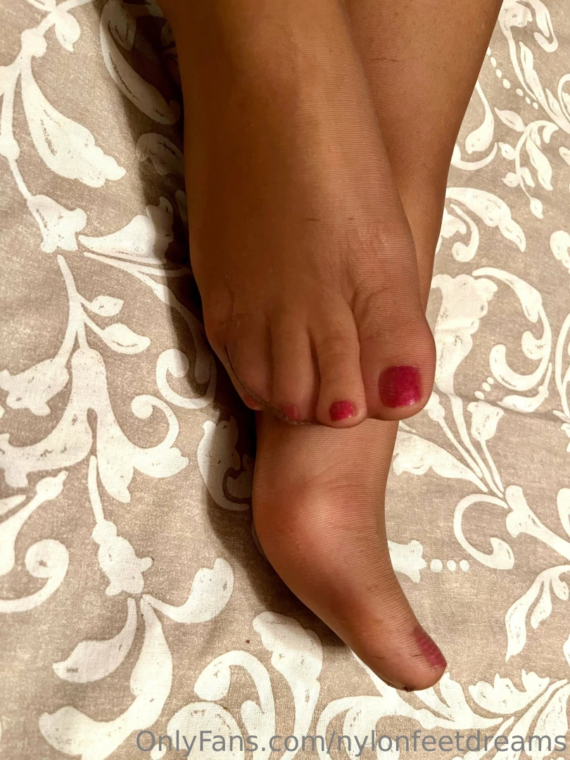 My husband loves this colour he gets so turned on he keeps rubbing the part 1 