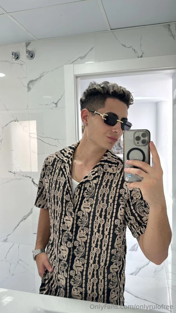 Queres unos lentes asi 