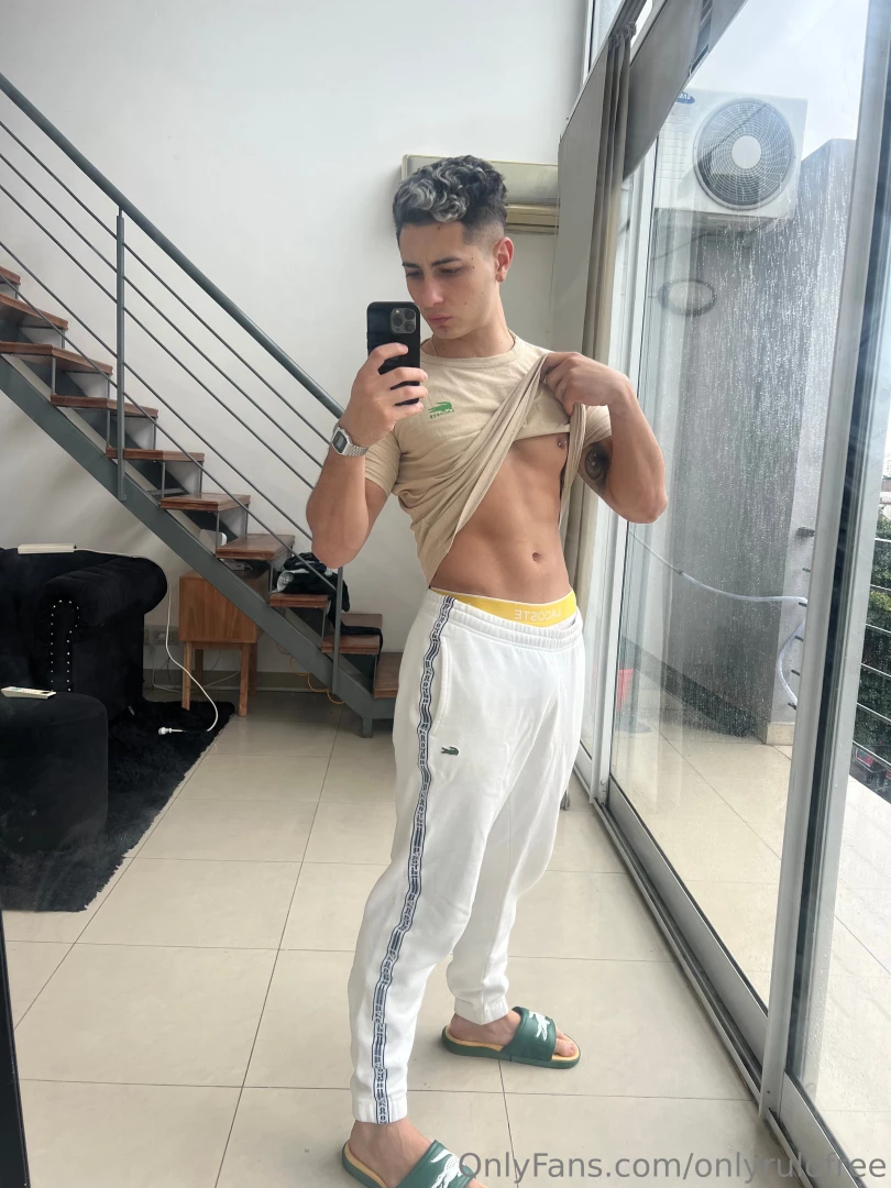 Hoy me levante caliente part 1 