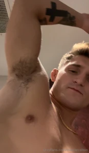 Who wants to sniff these dirty pits and be a good fag like my furthest