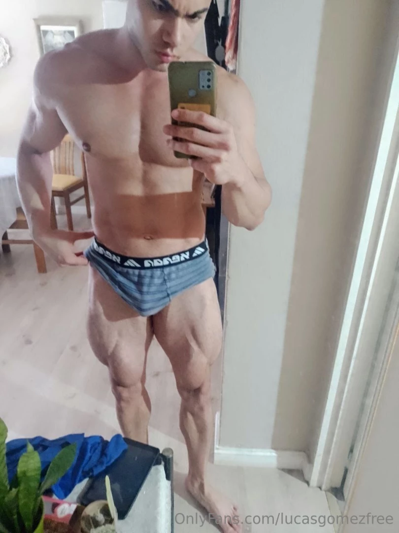 Hello i m mauro_zyzz argentine subscribe now and have a 50 discount on part 4 