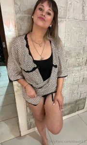 She is karenayeof a sweet but hot girl here are some of the things she