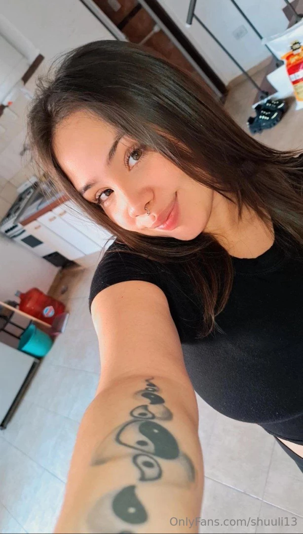 Snowwhitehot snowwhitehot what piece of clothing did they take out of 