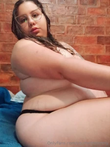 Angel face no one knows that i love to suck cocks