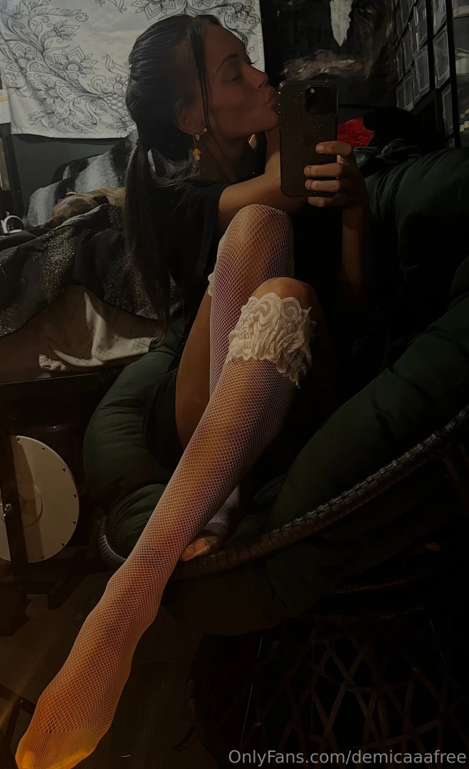 Demicaaafree 