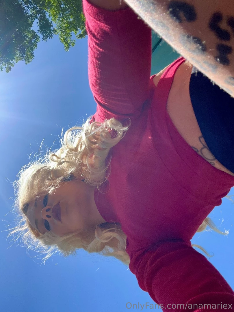 Me trying to watch you eat that pussy 